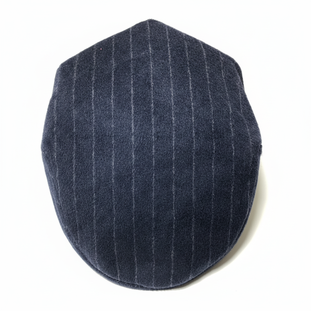 Coppola scontornata sfondo bianco